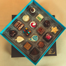 Cargar imagen en el visor de la galería, Caja de 16 Chocolates
