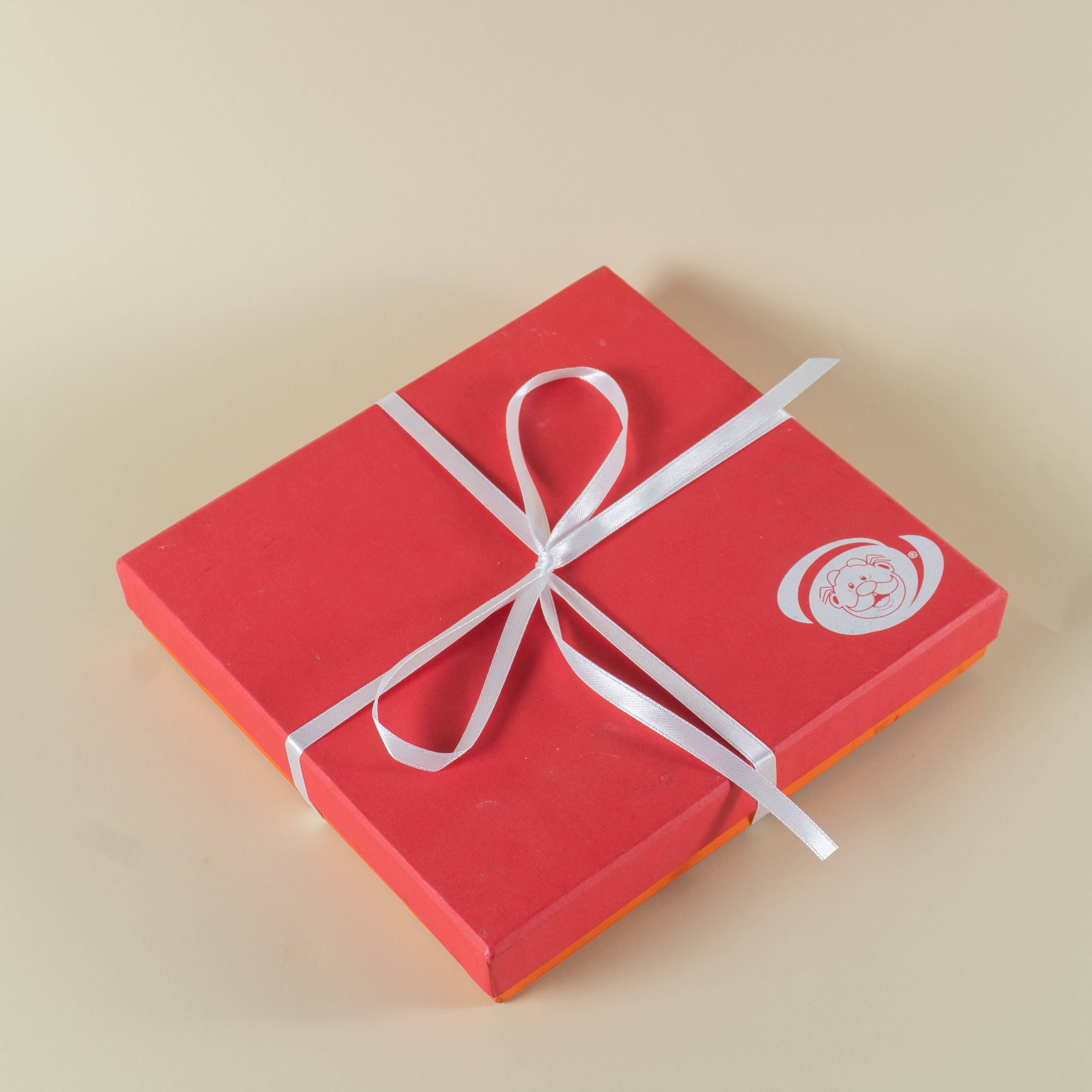 50 Estuches 16 pz Personalizados