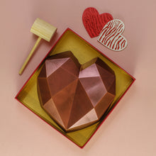 Cargar imagen en el visor de la galería, Corazón Sorpresa de Chocolate
