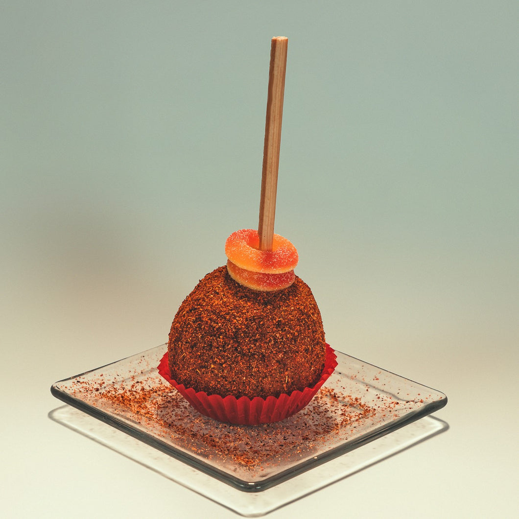 Manzana cubierta con Tamarindo y Chilito